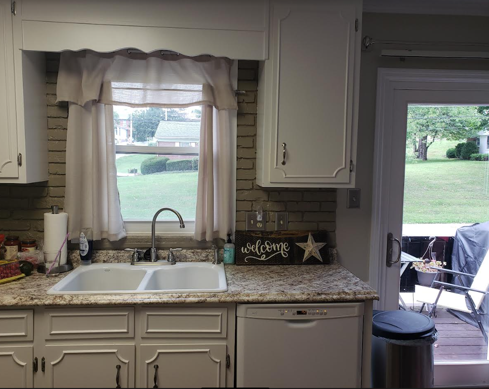 280 Angela Ln #280 - Photo 2 of 6