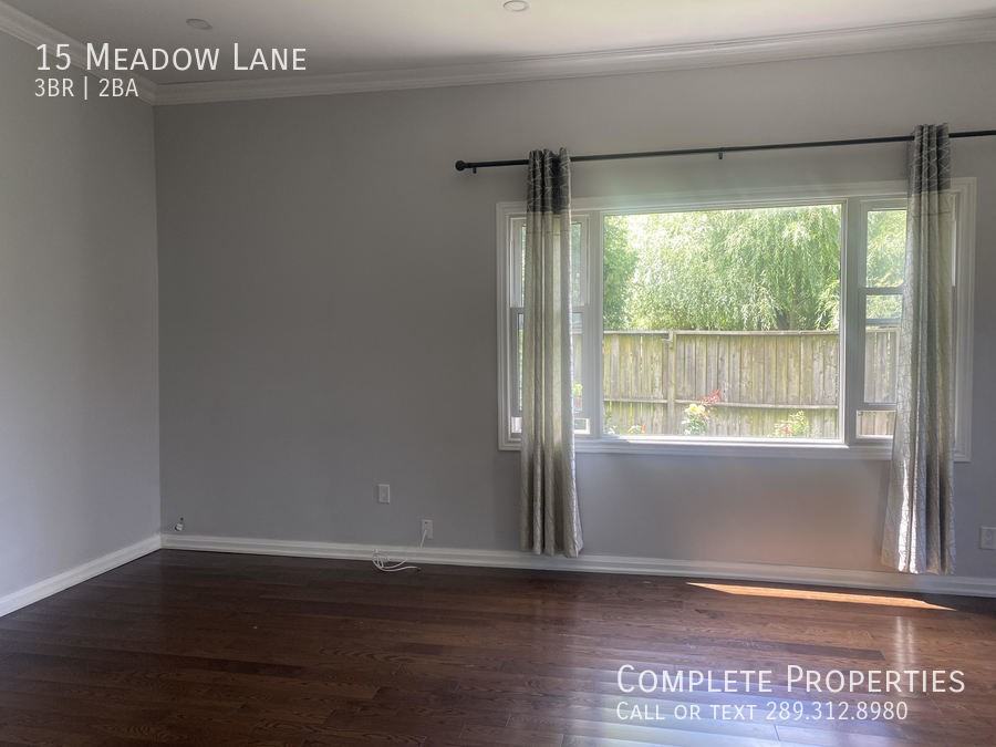 15 Meadow Lane - Photo 3 of 10