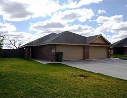 featured image of 4002 Carrera Ln