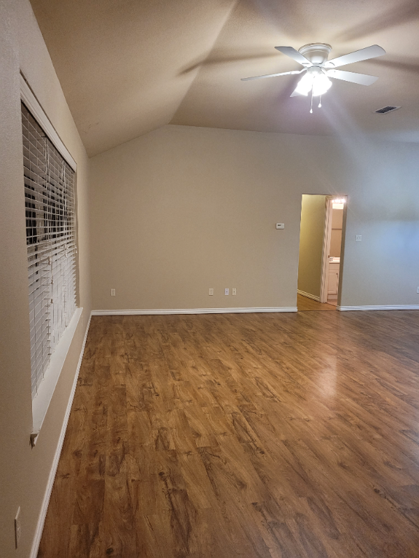 4002 Carrera Ln - Photo 2 of 38