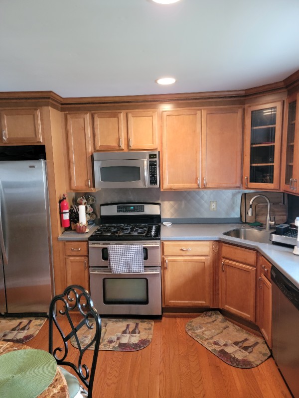 208 Harding Ave - Photo 2 of 16