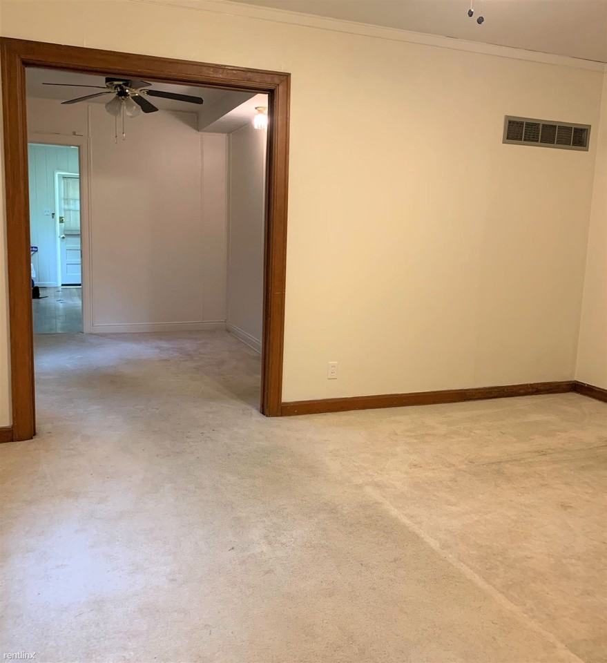 2028 Sw Lane St - Photo 3 of 13