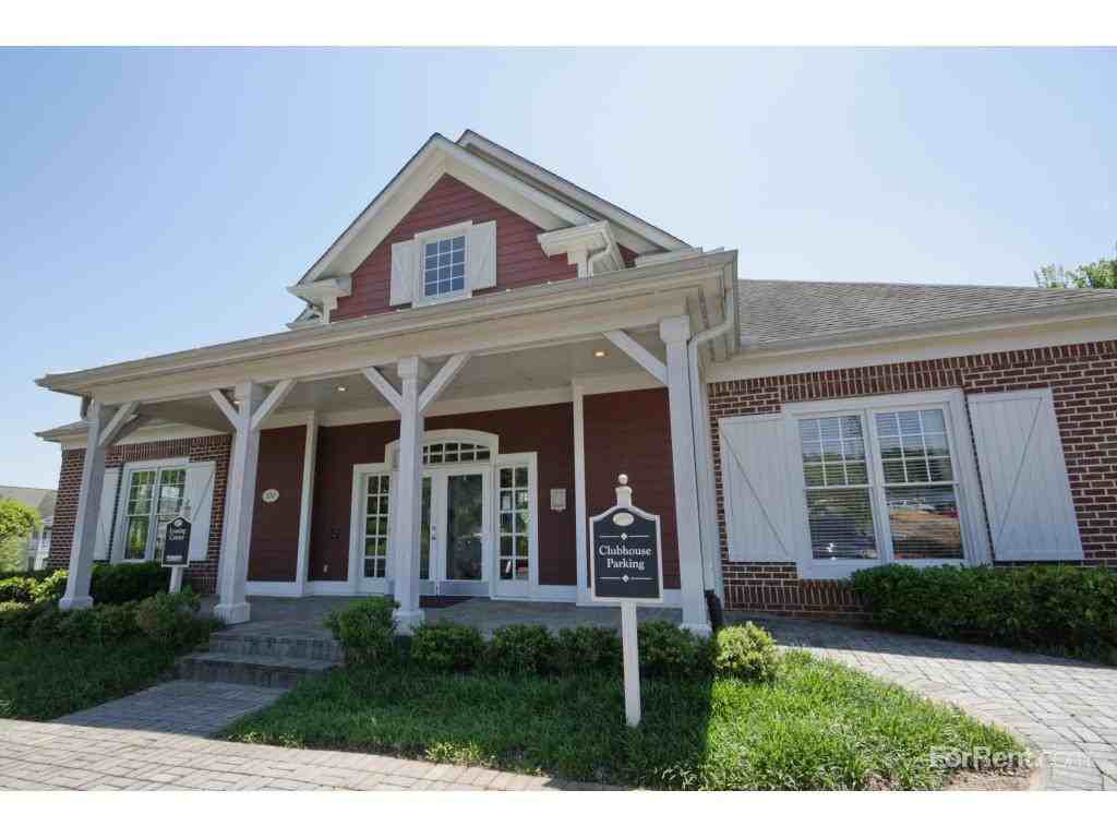 Peaks at Bells Ferry - Photo 3 of 20