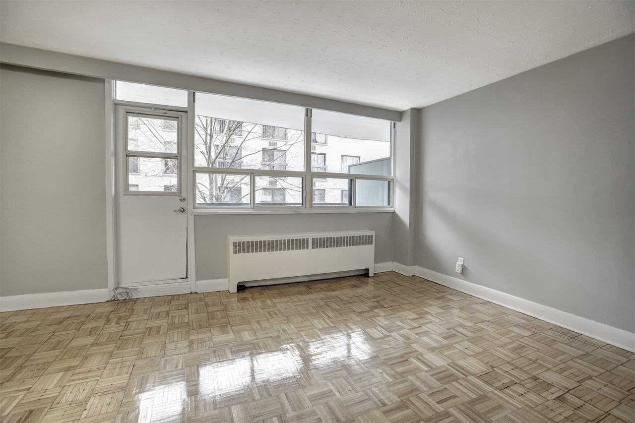 146 Jameson Avenue - Photo 3 of 25