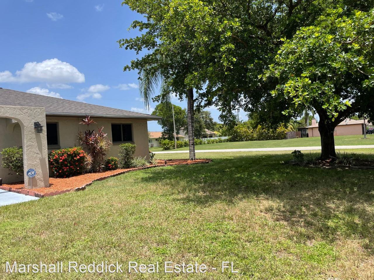 1628 Country Club Blvd - Photo 2 of 28