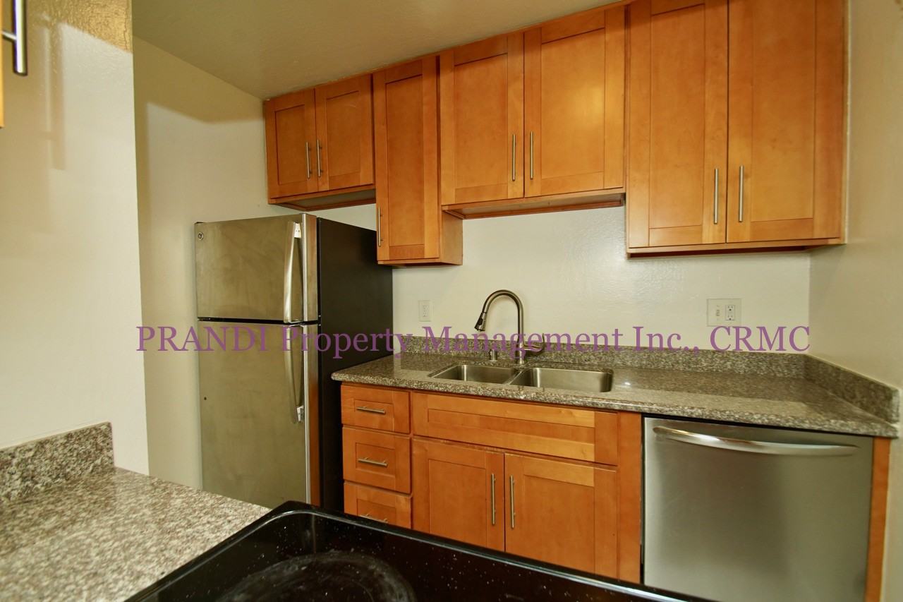126 Lower Anchorage Rd - Photo 2 of 12
