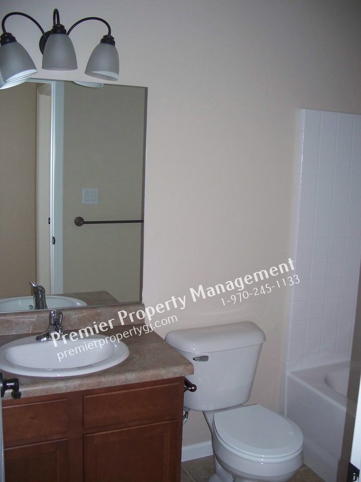 2788 Helena Ct - Photo 7 of 13