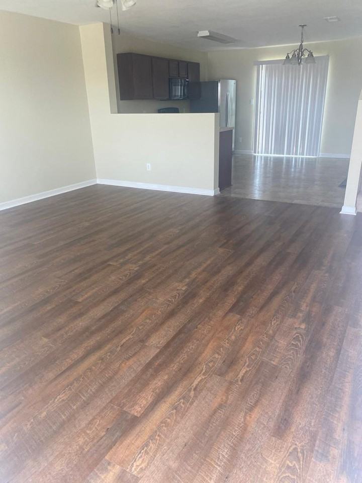 3465 Avalon Lake Drive Southwest #1 - Photo 3 of 26