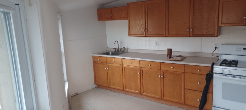 51 W Main St #3 - Photo 2 of 7