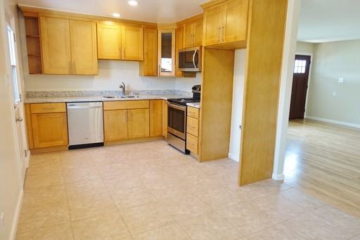 1683 Nightingale Ave - Photo 2 of 13