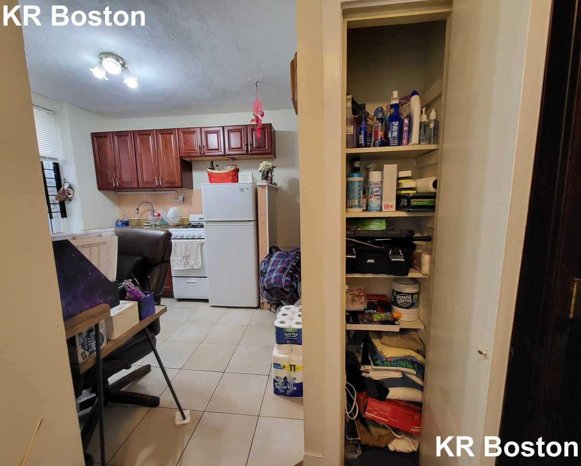 Gordon St. & Commonwealth Ave. #9 - Photo 3 of 11