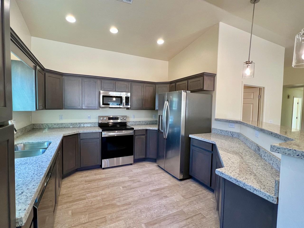 1563 Ovalo Ct #1 - Photo 6 of 27