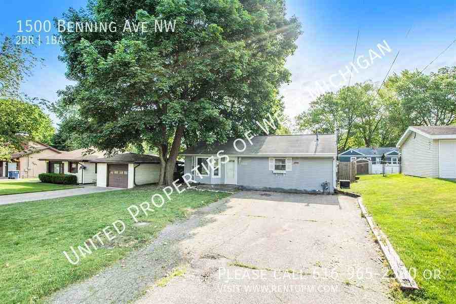 1500 Benning Ave Nw - Photo 3 of 20