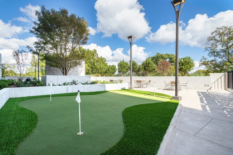 1701 Peachtree St Ne - Photo 3 of 4