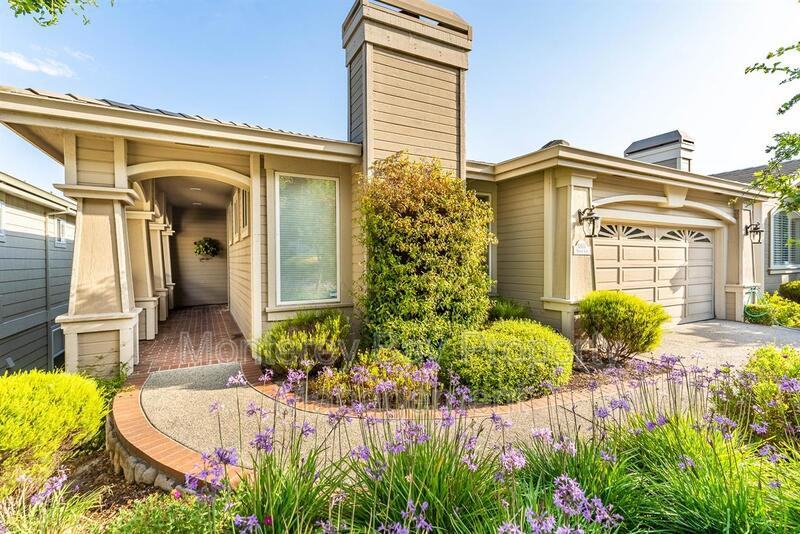 10637 Hillside Ln - Photo 2 of 36