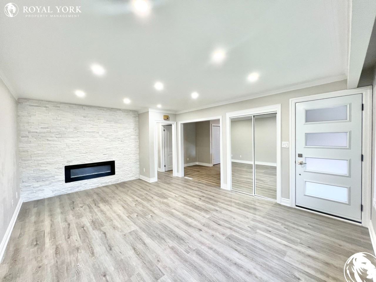 95 Fairbanks St #1 - Photo 3 of 25