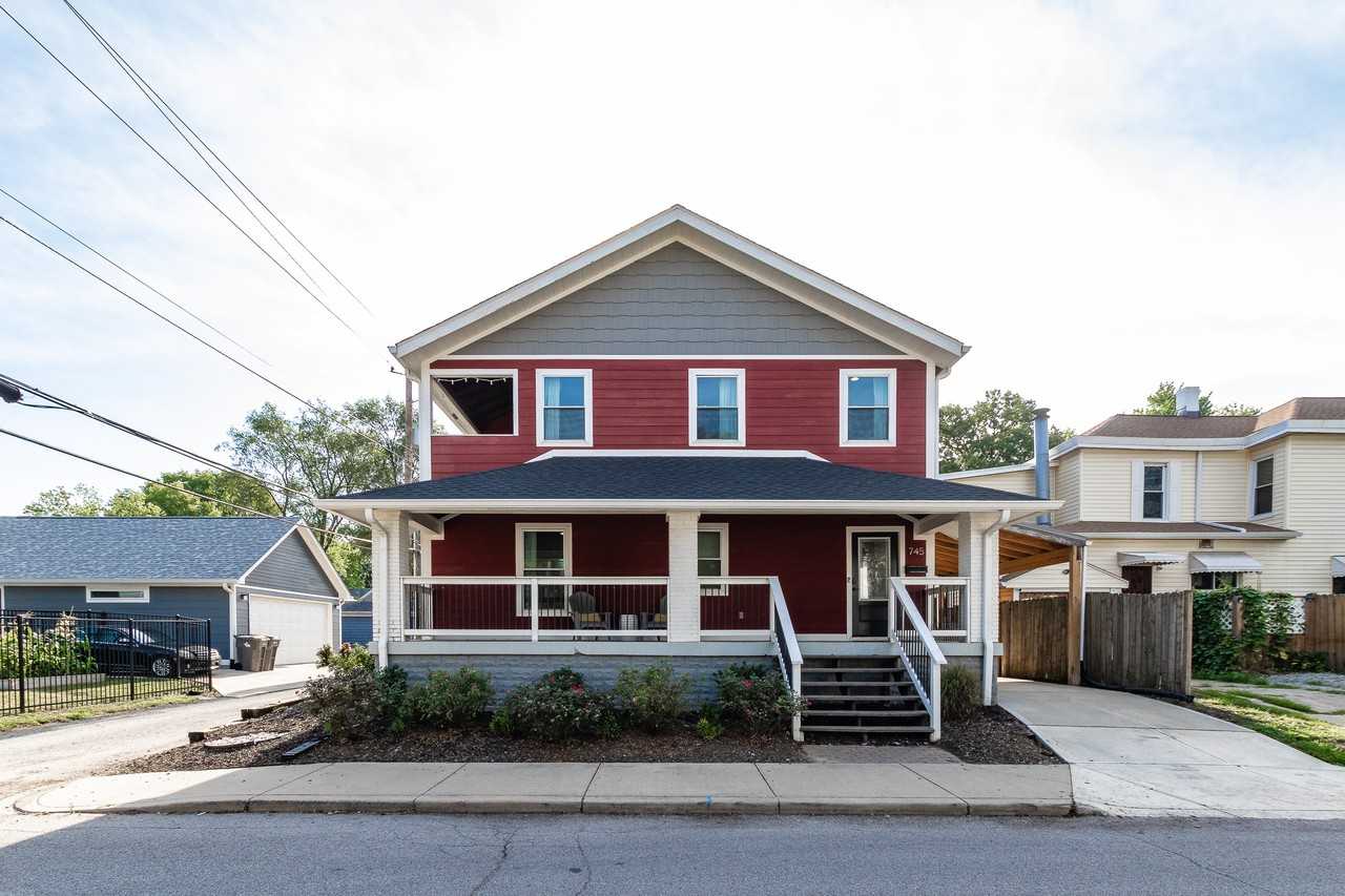 745 Laurel Street - Photo 3 of 22