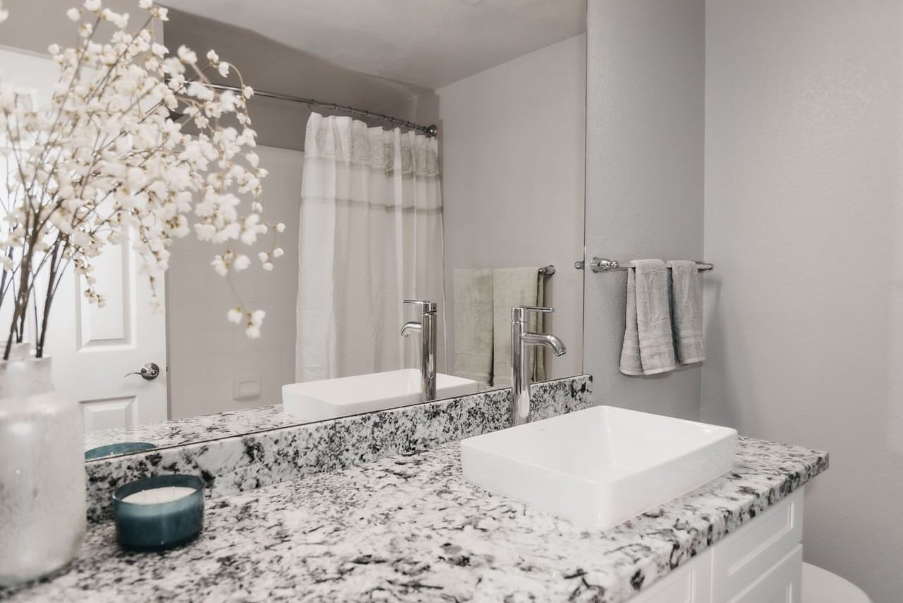 Vaseo Apartment Homes - Photo 2 of 50