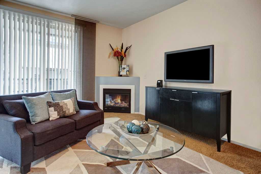 Rio Paradiso Apartment Homes - Photo 2 of 29