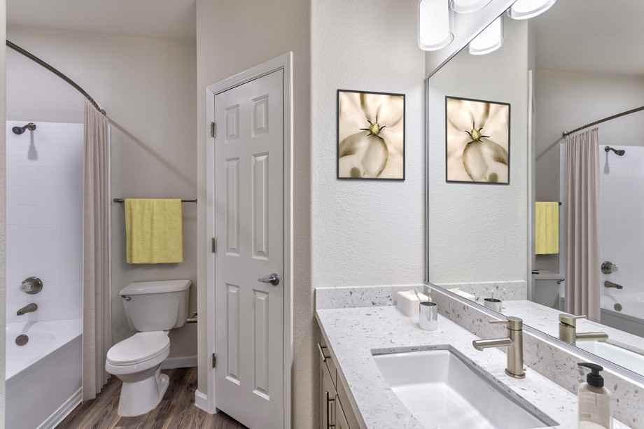 Camden Legacy - Photo 3 of 30