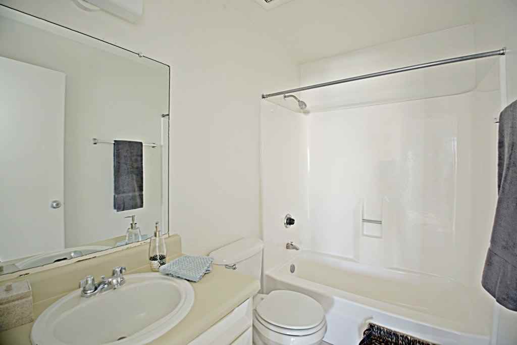 Bingham Blocks - Photo 3 of 8