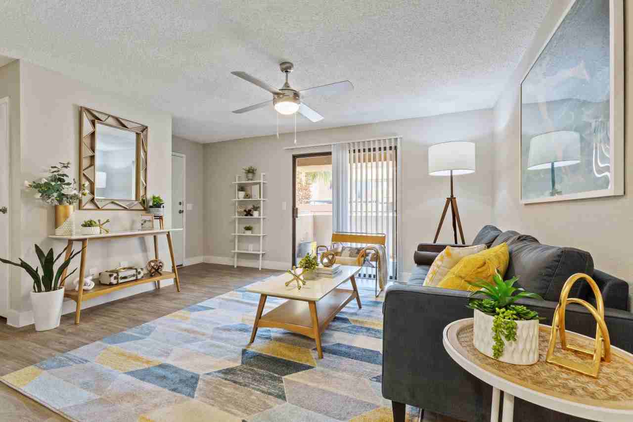 Obsidian on Ocotillo - Photo 2 of 19