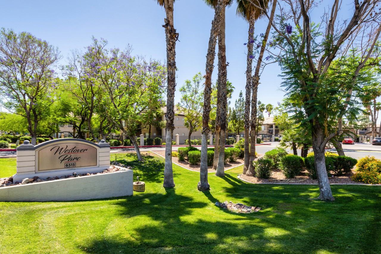 Sol District - Photo 2 of 34