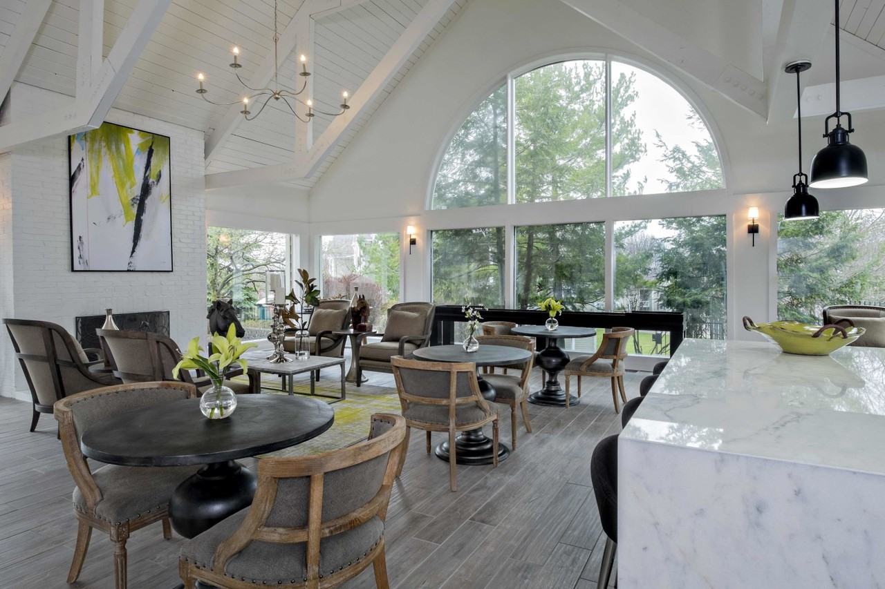 Royal Oaks Apartment Homes - Photo 3 of 36