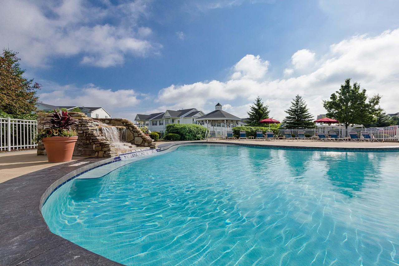 Settler's Landing - Photo 3 of 29