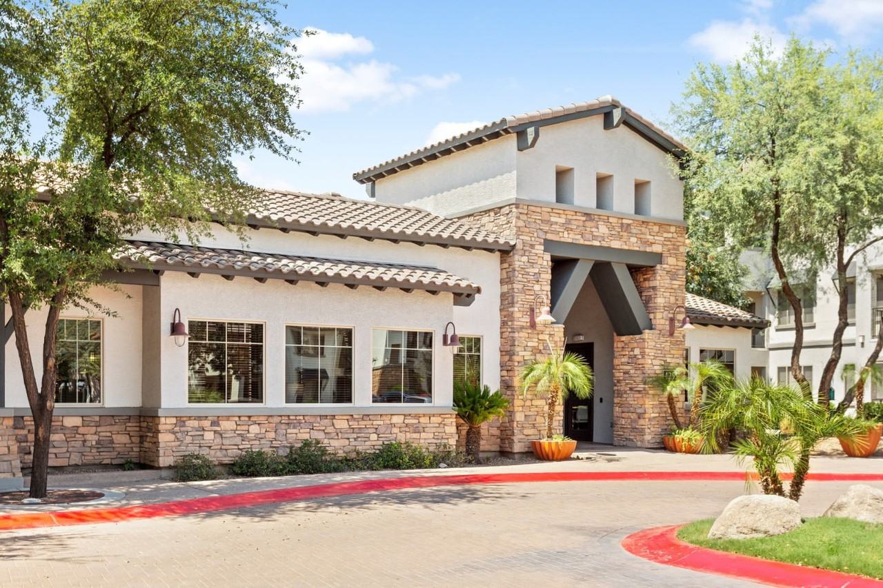 Painted Trails - Photo 2 of 34