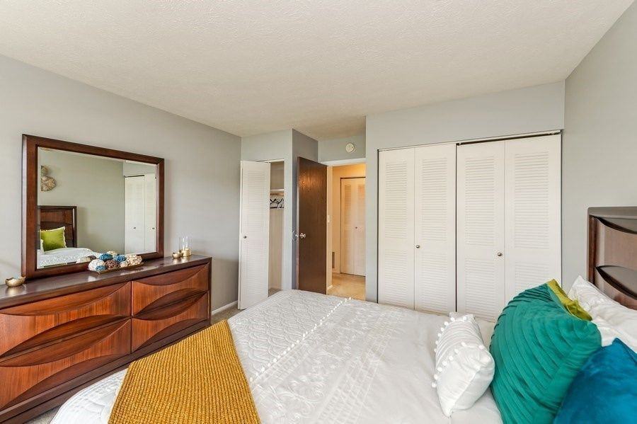 Fisherman's Village Apartments 2975 Coast Dr, Indianapolis, IN 46214