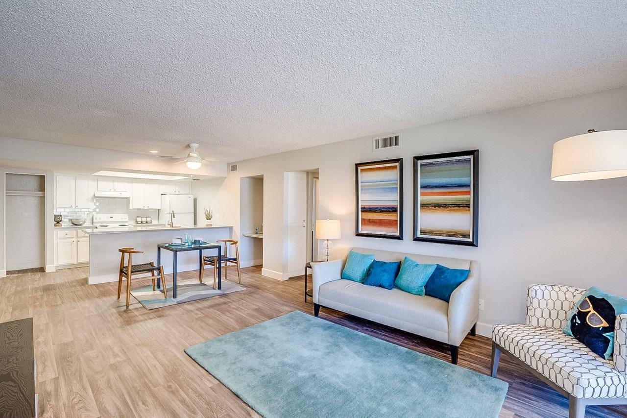 La Costa at Dobson Ranch Apartments 1820 W Lindner Ave, Mesa, AZ