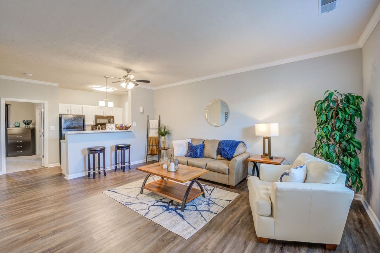 Summit Pointe - Photo 2 of 25