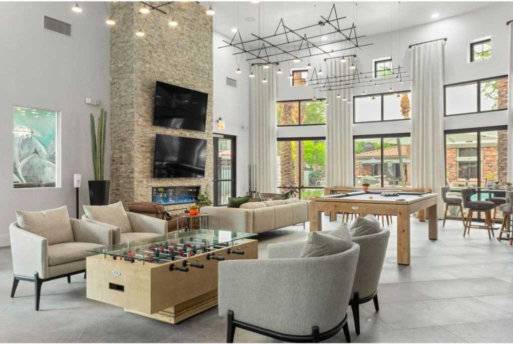 Zone Luxe Apartments - Photo 3 of 35