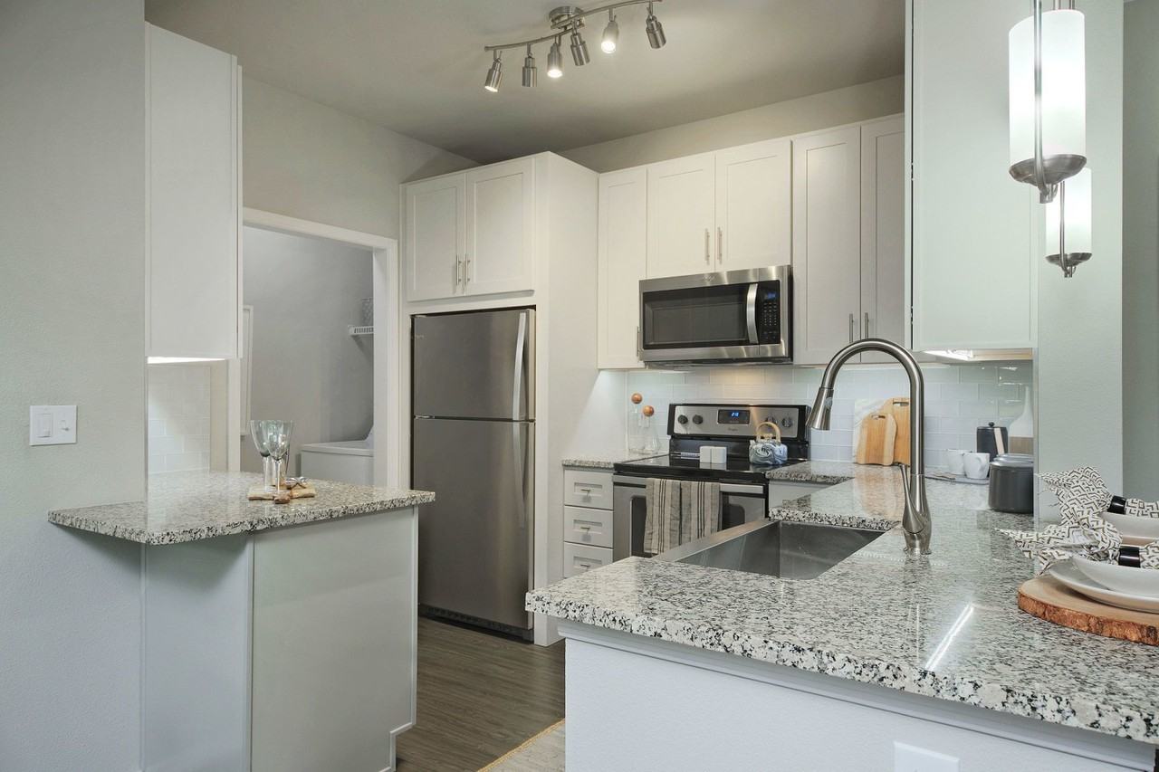 Cortland Arrowhead Summit - Photo 2 of 33