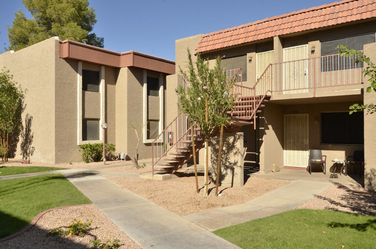 Orange Tree Villa Apartments 4181 N Granite Reef Rd, Scottsdale, AZ