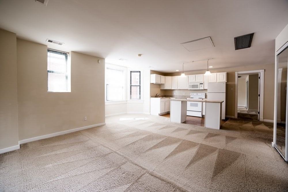 The Continental Towers at Vermont Place - Photo 3 of 8