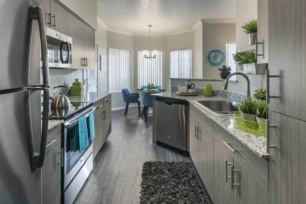 Mira Santi by MarkTaylor Apartments 800 W Queen Creek Rd, Chandler