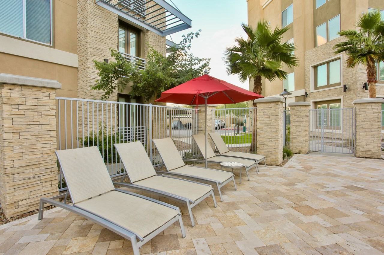 The Met at Fashion Center - Photo 2 of 50