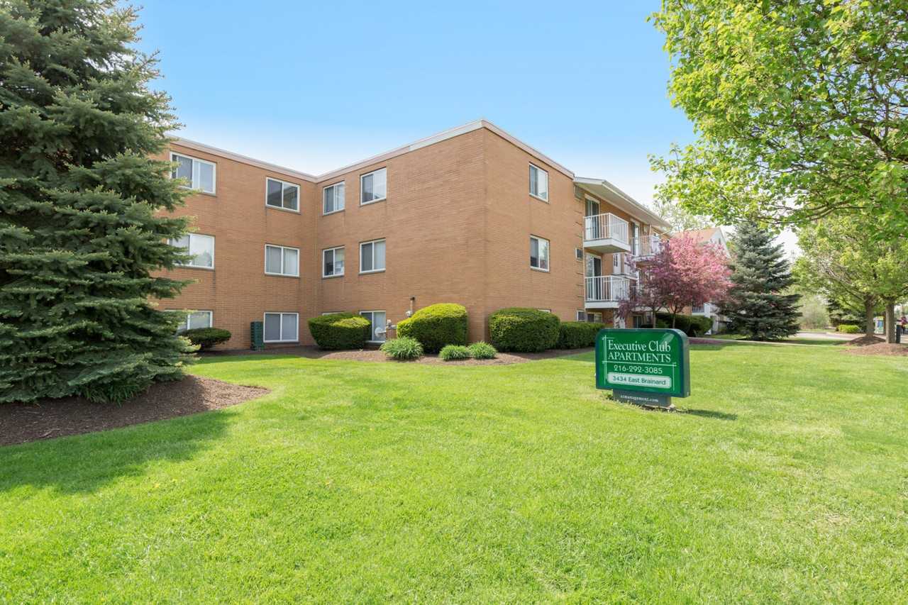 Executive Club Apartments 3434 E Brainard Rd, Woodmere, OH 44122 Zumper
