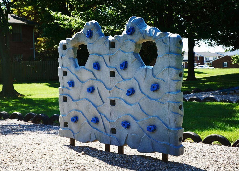 Colonial Square Apartments 5650 Renn Ln, Indianapolis, IN 46254 Zumper