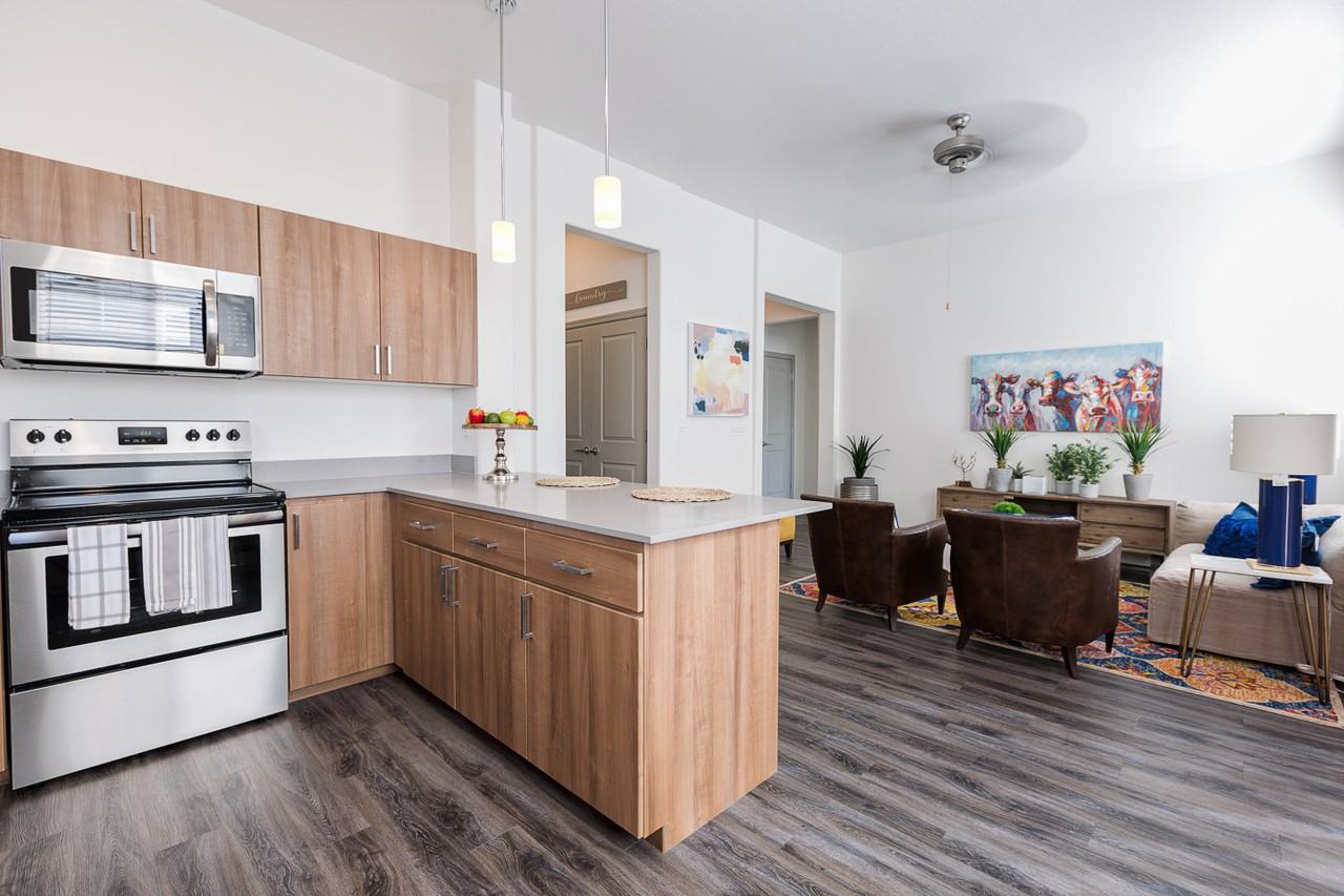 Villas on Olive - Photo 3 of 34