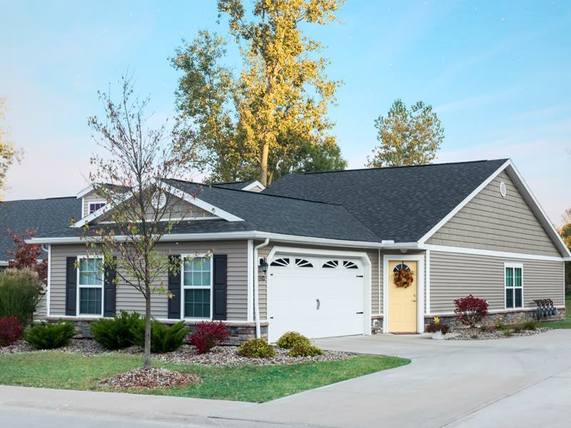 Redwood Hudson - Photo 3 of 5