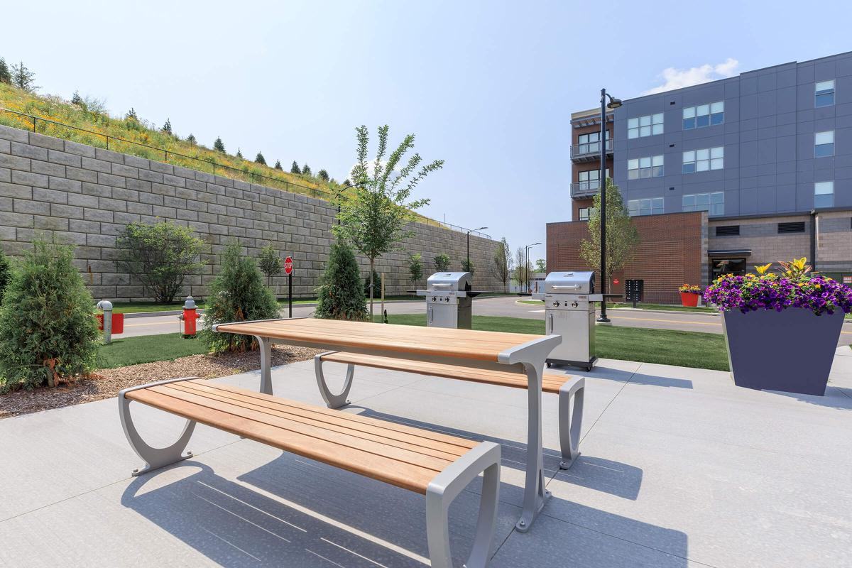 4th & Park at Pinecrest - Photo 3 of 34