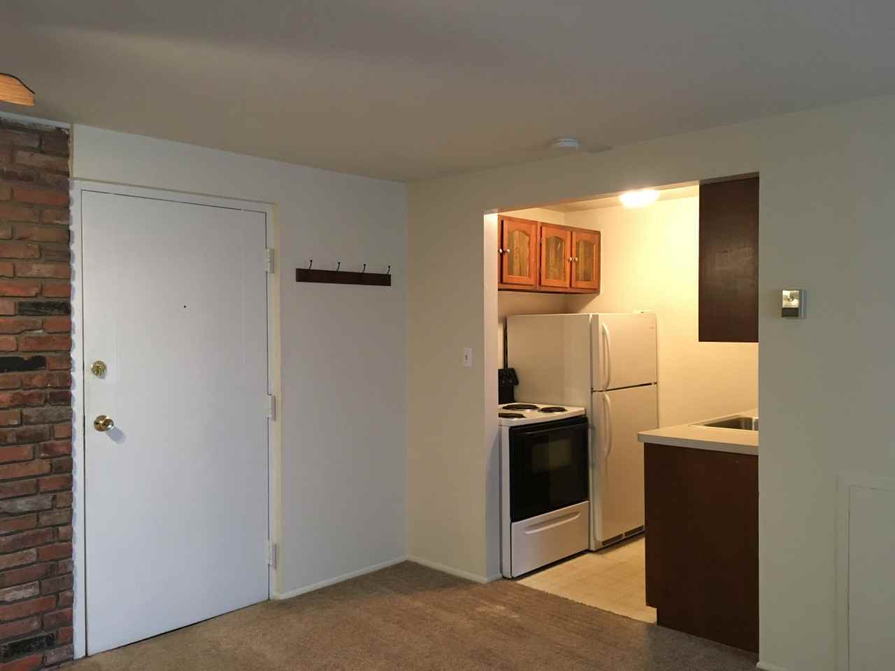 Chagrin Place Apartments - Photo 2 of 6