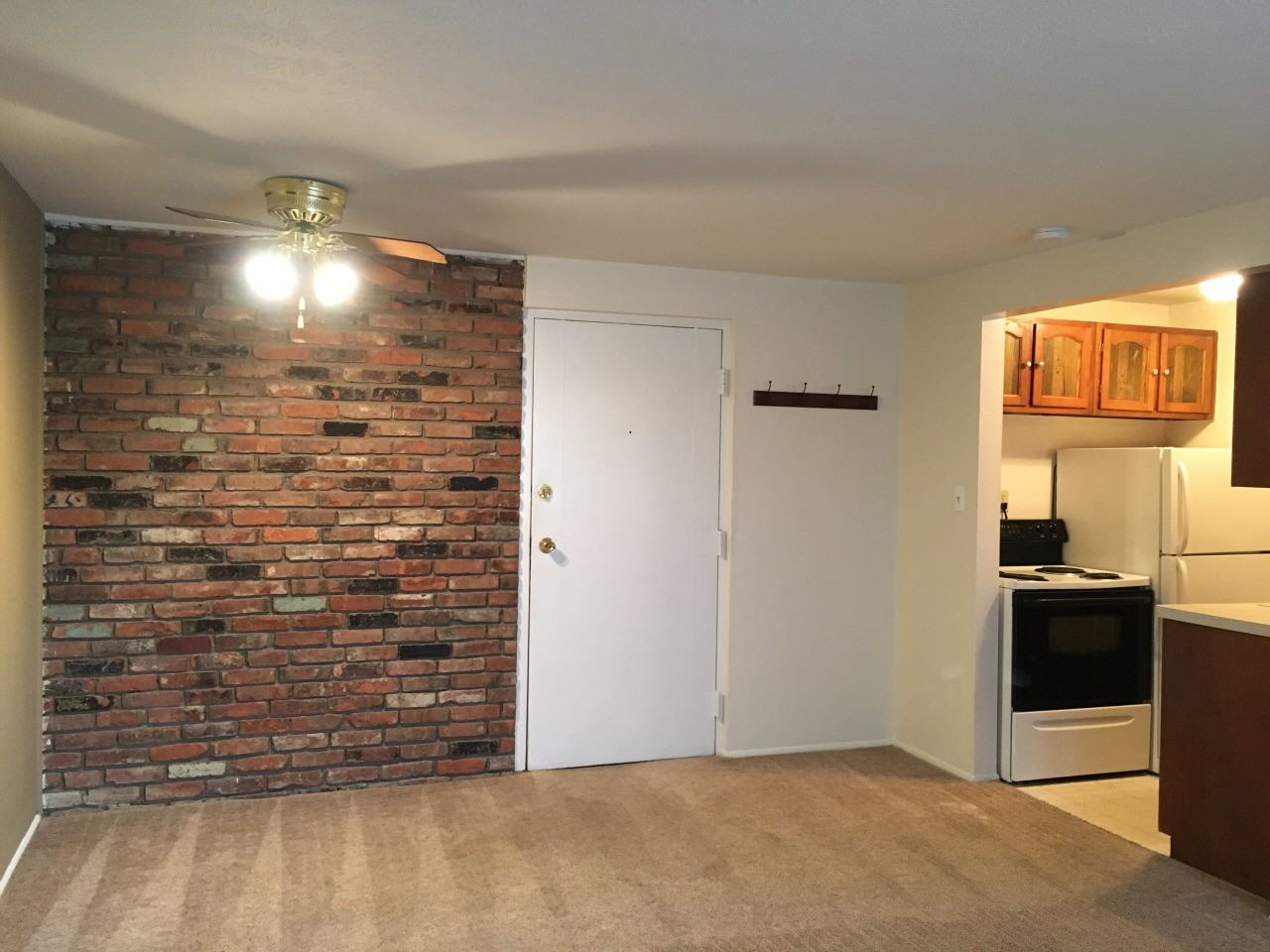 Chagrin Place Apartments - Photo 3 of 6