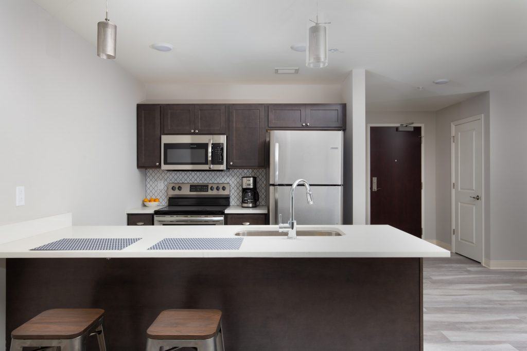 The Athlon - Photo 3 of 29