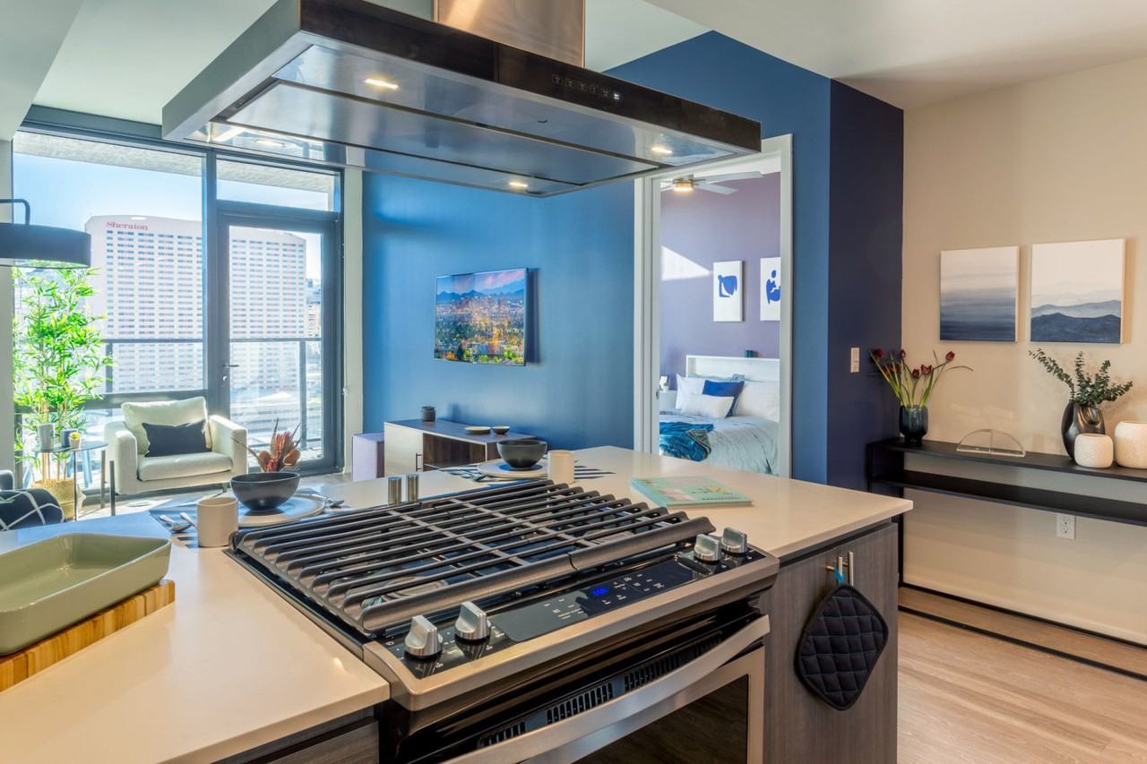 Altura - Photo 3 of 50