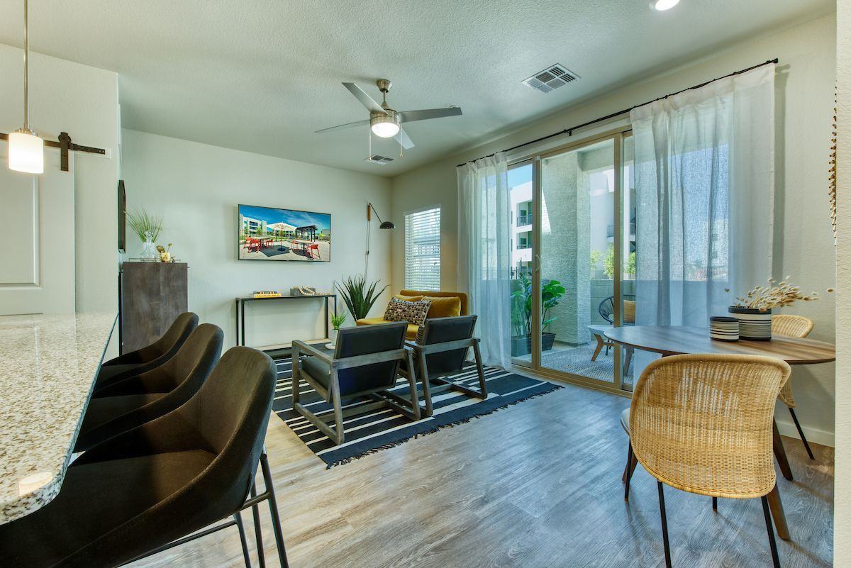 Amiya - Photo 2 of 30