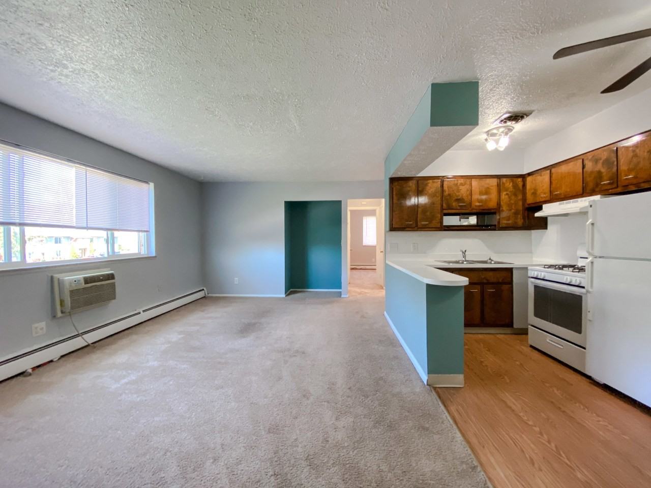 Maple Eastlake Apartments - Photo 3 of 28